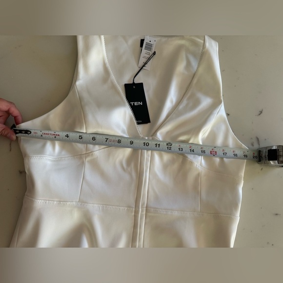 Aritzia Canape Satin Light Birch Top NWT - Picture 8 of 9